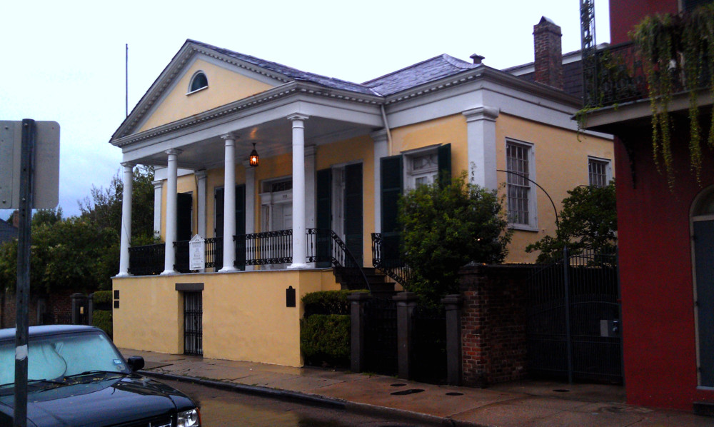 Beauregard-Keyes House French Quarter New Orleans ghosts haunted